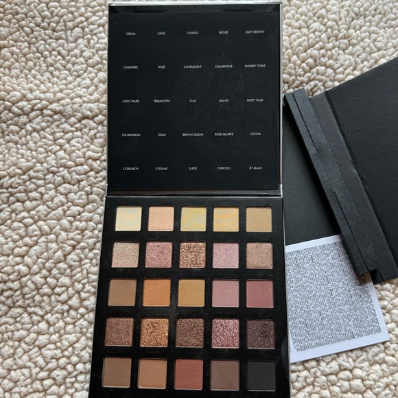 Lorac- Pro Palette - Picture 4 of 5